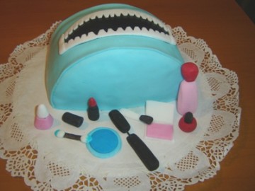 Torta beauty case
