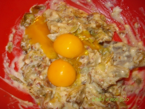 carciofi con aggiunta delle uova